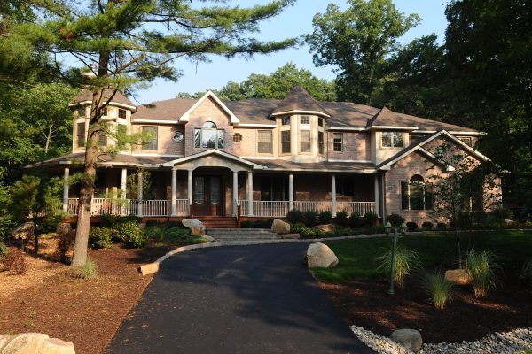 Stunning Custom-built home in the Poconos